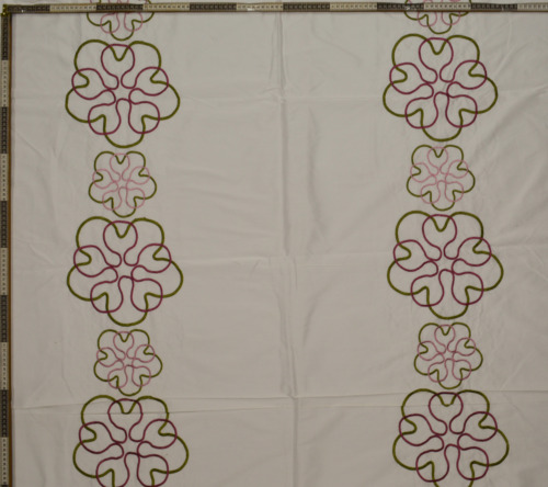 Bold Flower Motif on Soft Net Fabric