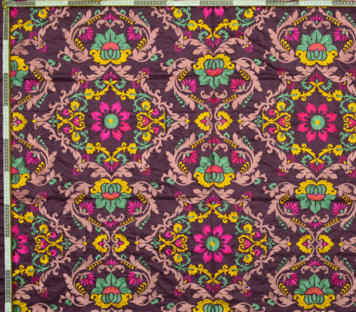 Woven Motif on Lightweight Fabric