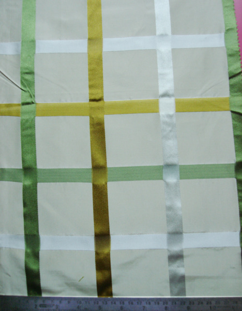 Plain 100% Silk Fabric White Tone