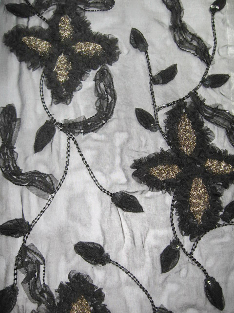 Intricate Leaf Threadwork on Net
